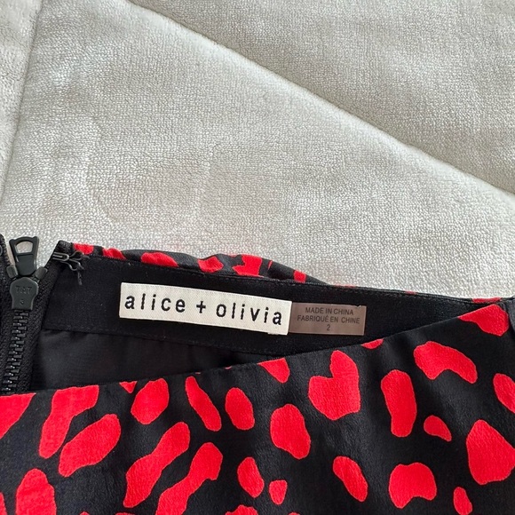 Alice and Olivia midi cheetah skirt - Picture 2 of 3